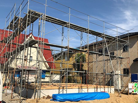富山市　注文住宅　　新築　上棟式　建て方