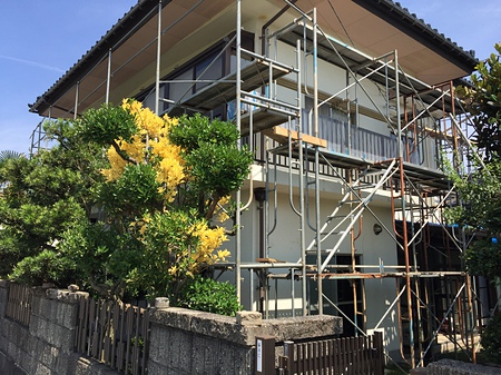 外壁塗装　外壁リフォーム　シリコンフッ素樹脂塗装